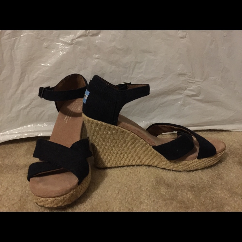 Tom Wedges